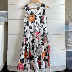 Ann Taylor Floral Women’s Dress